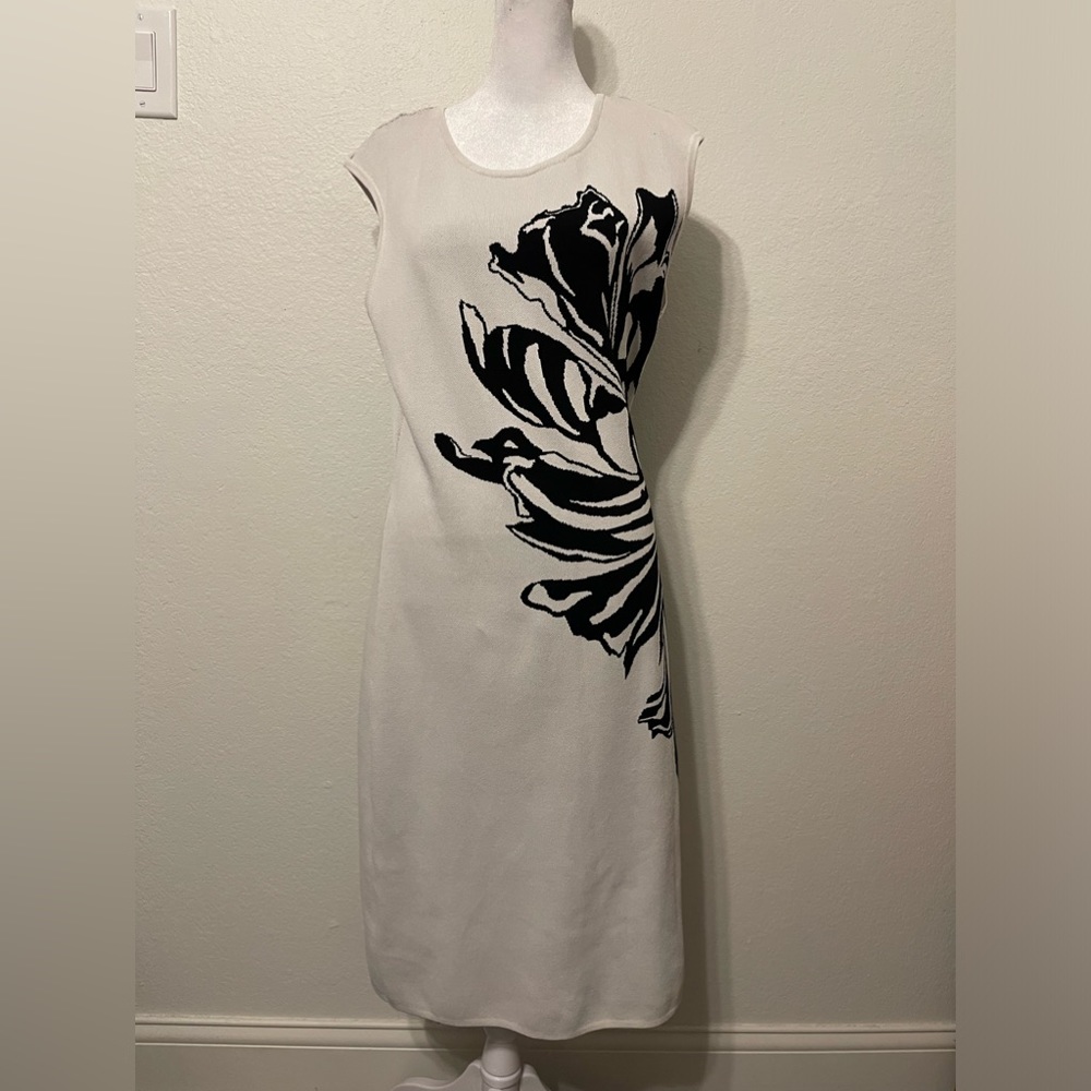 Calvin Klein White and Black Floral Sleeveless Dress